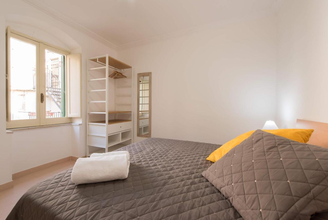 Duomo Seaside Deluxe Apartment By Ortigia Apartments Syracuse Exteriér fotografie