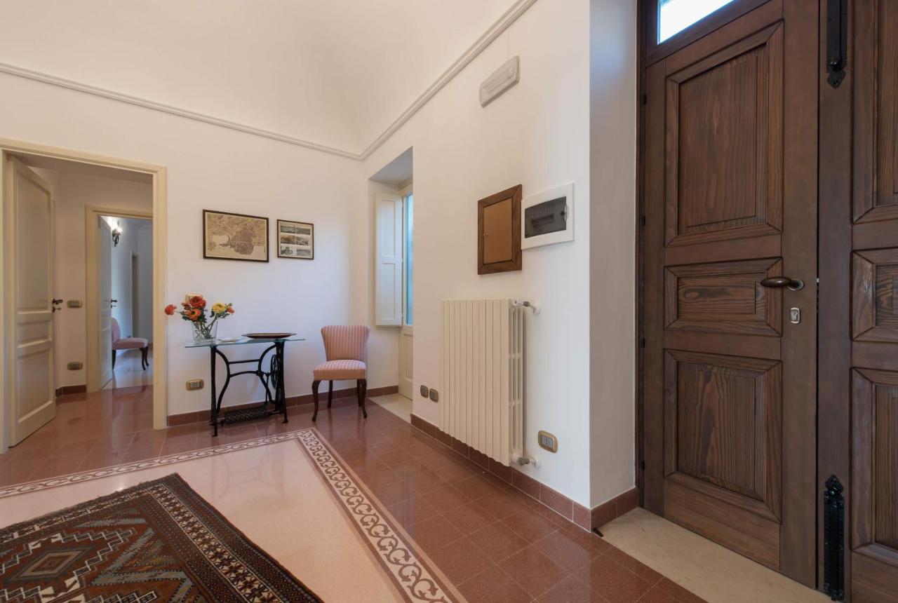 Duomo Seaside Deluxe Apartment By Ortigia Apartments Syracuse Exteriér fotografie