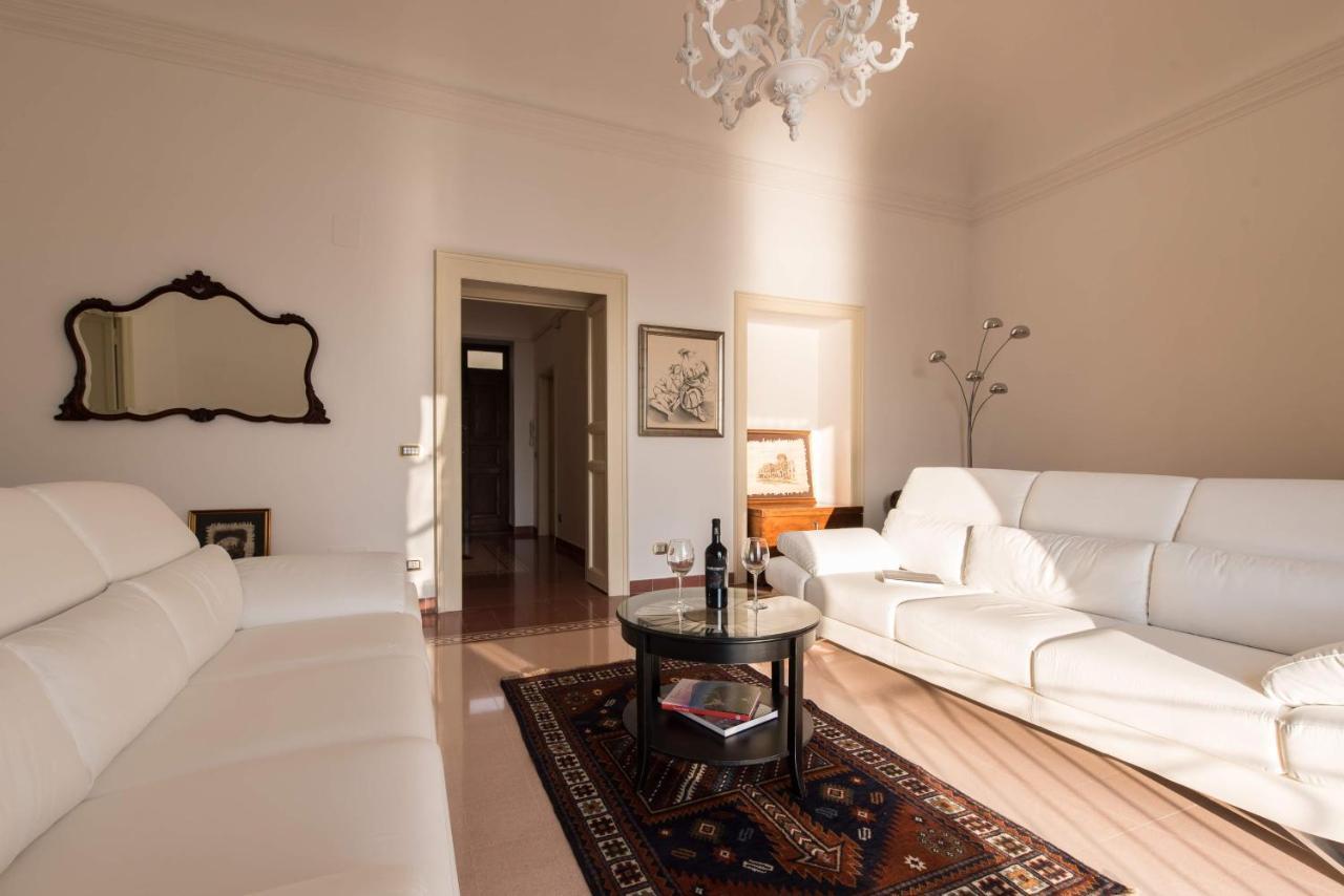 Duomo Seaside Deluxe Apartment By Ortigia Apartments Syracuse Exteriér fotografie